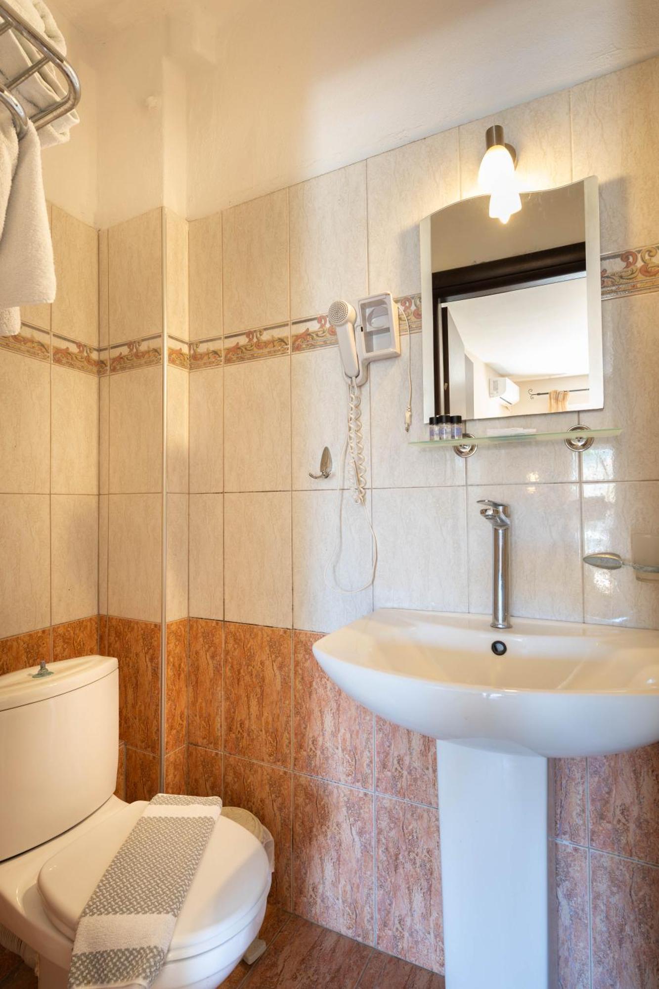 Kipos Resort Néa Péramos Dış mekan fotoğraf
